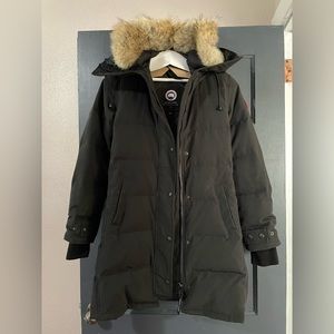 Canada Goose women’s parka XS
